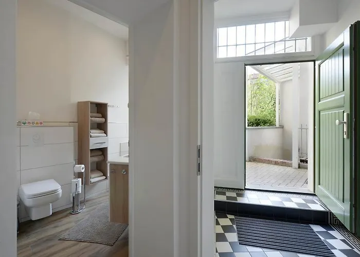 Ferienwohnung * برلين